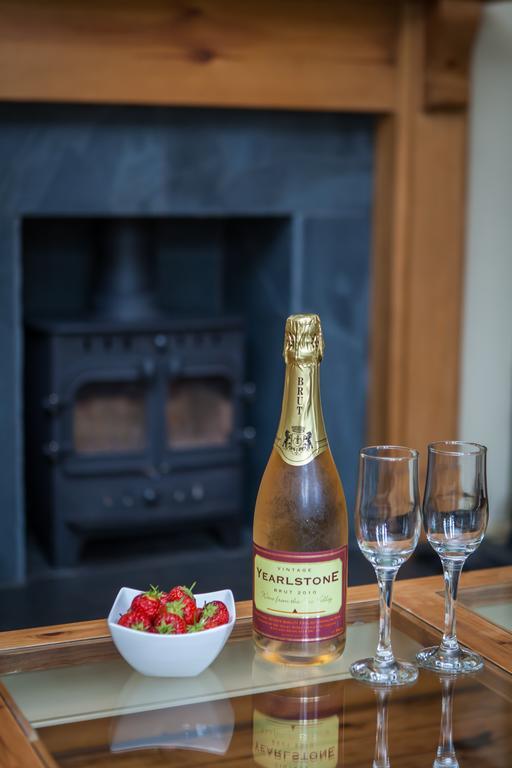 Stoodleigh Court Coach House Bed & Breakfast Tiverton  Ngoại thất bức ảnh